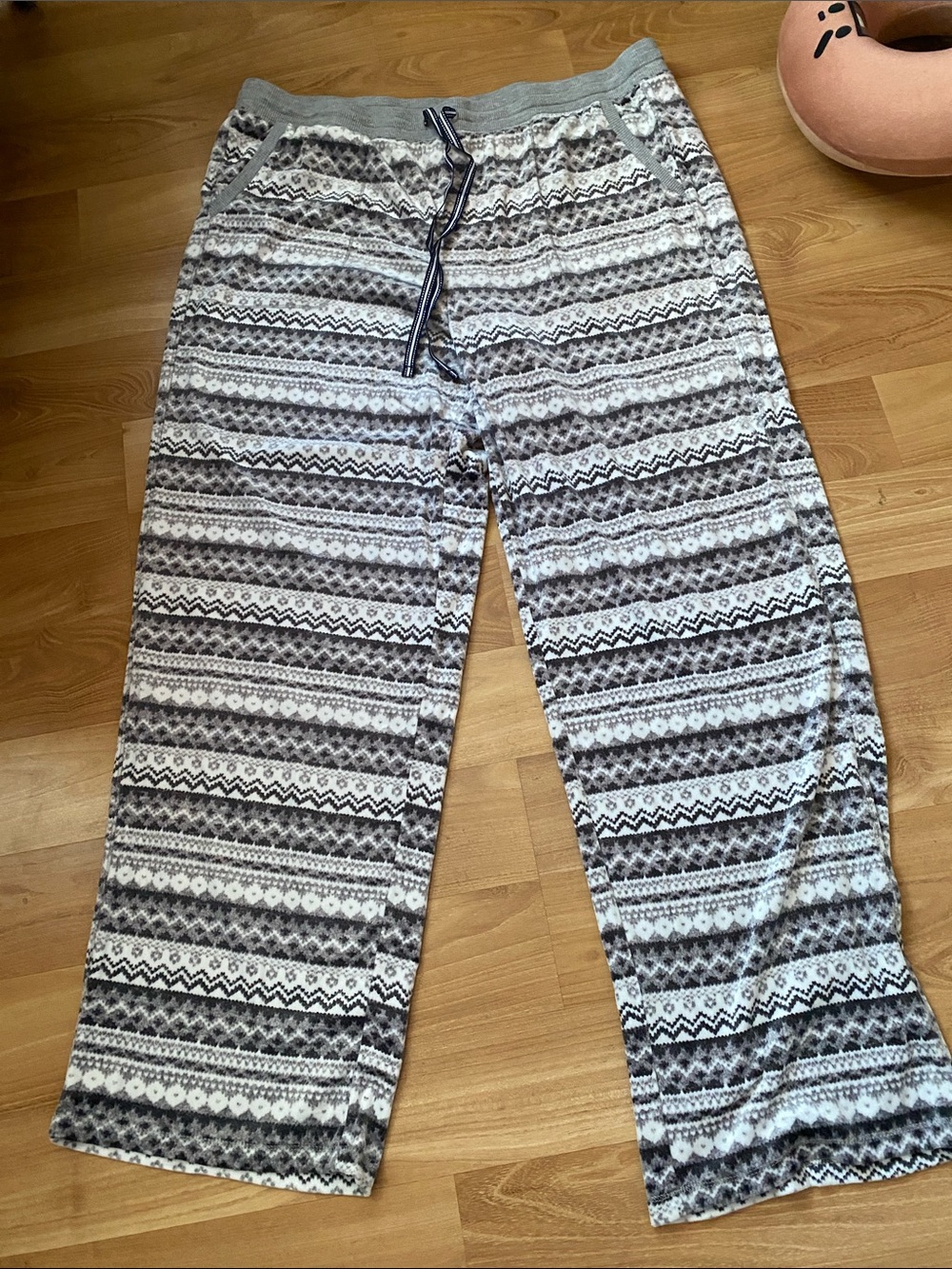 Nautica Gray and White Patterned Lounge Pajama Pants